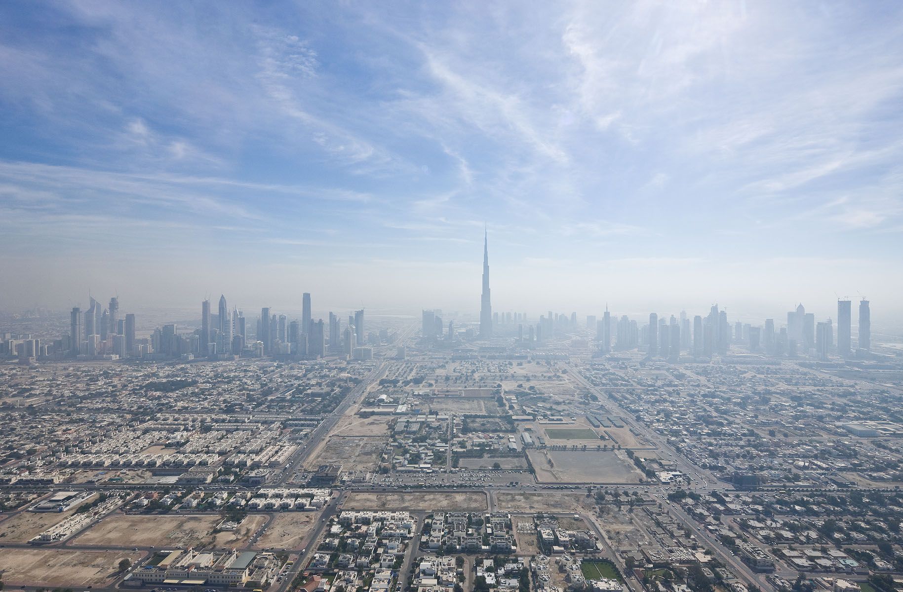 Burj Khalifa, Dubai United Arab Emirates – SOM