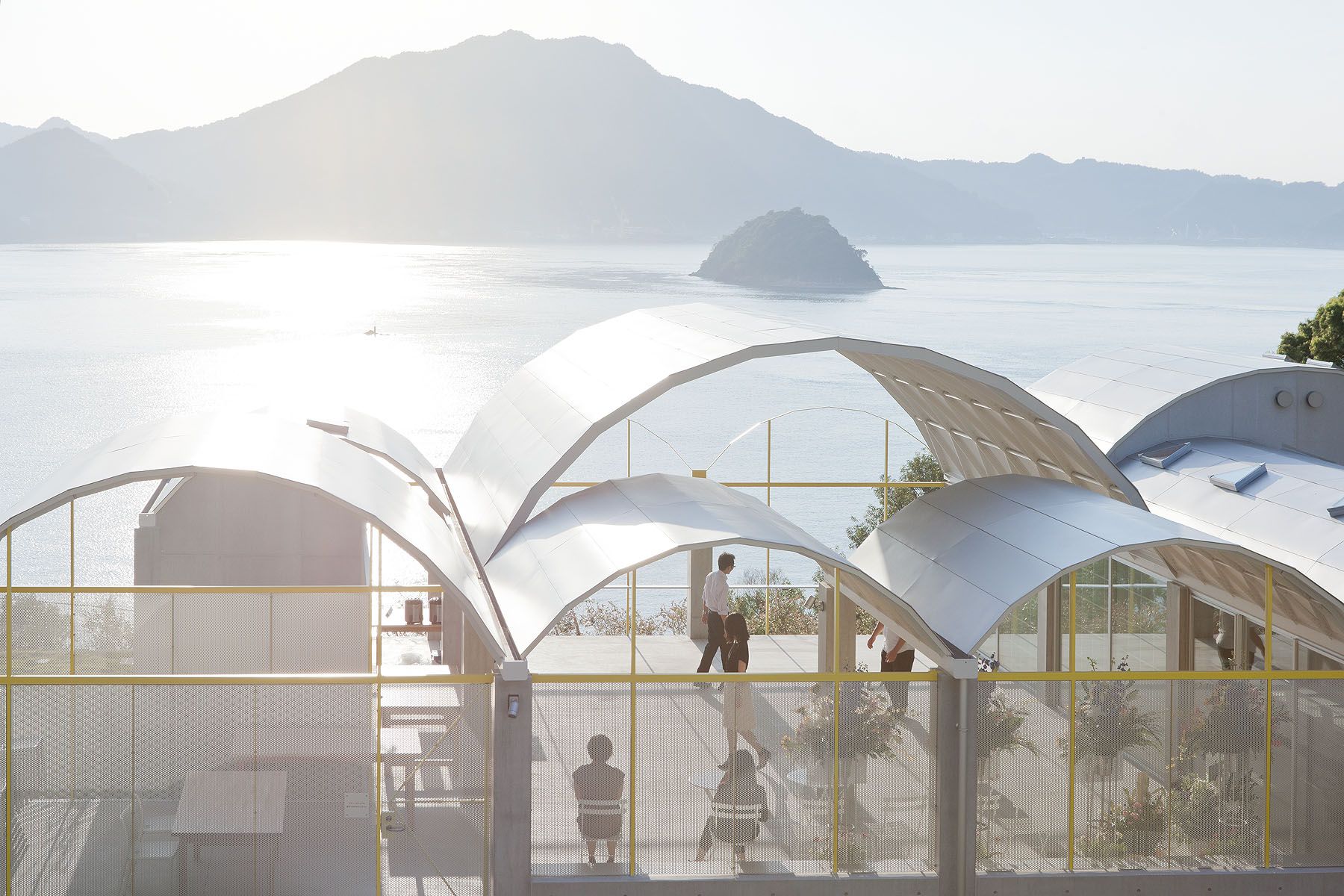 silver-hut-omishima-japan-toyo-ito-iwan-baan